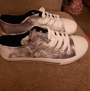 Meet your Posher, Toni